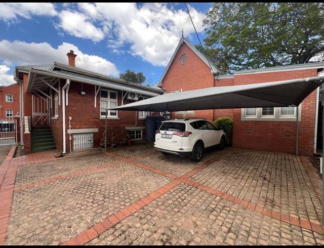OFFICE FOR SALE IN PIETERMARITZBURG CENTRAL